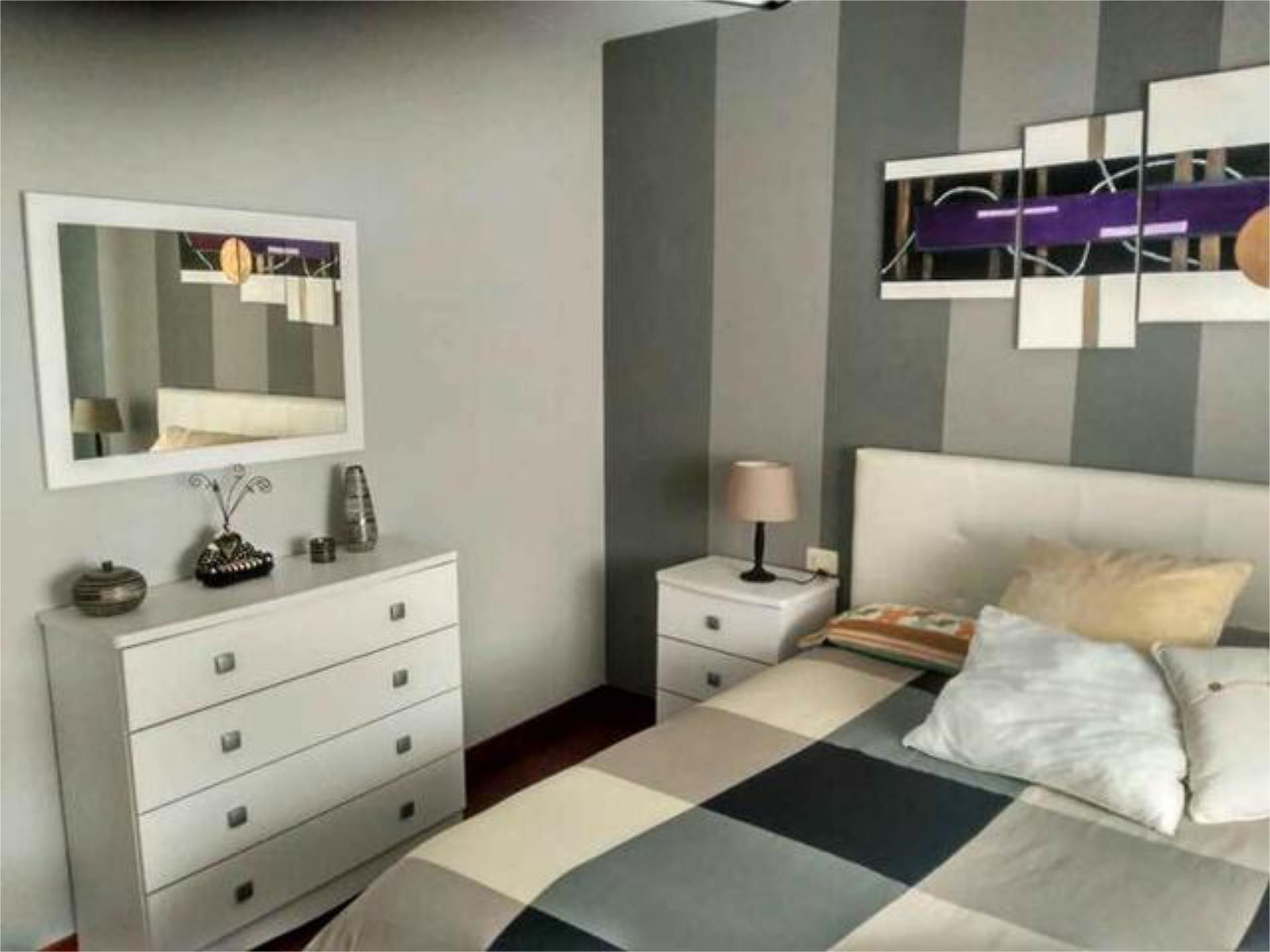 Bedroom of Flat to rent in Cangas   with Heating and Furnished