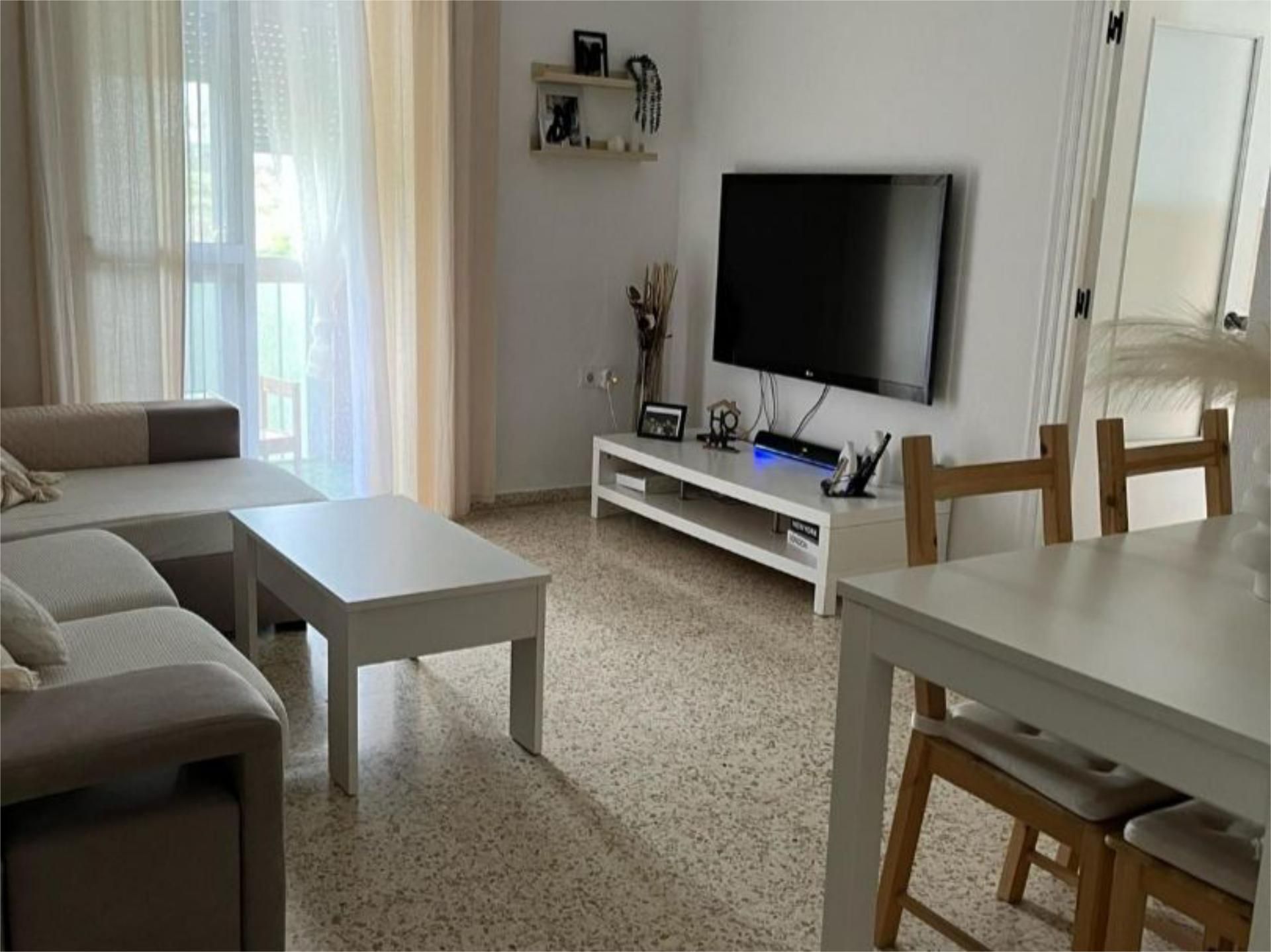 Living room of Flat for sale in El Puerto de Santa María  with Air Conditioner and Balcony