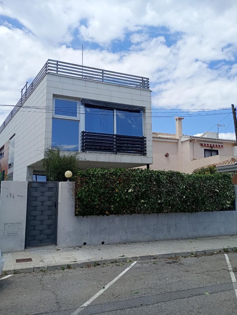 Exterior view of House or chalet to rent in Almenara  with Balcony and Covered porch
