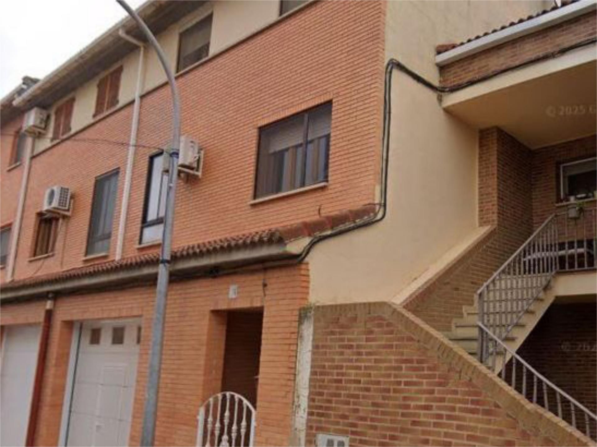 Vista exterior de Casa adosada en venda en Ribaforada