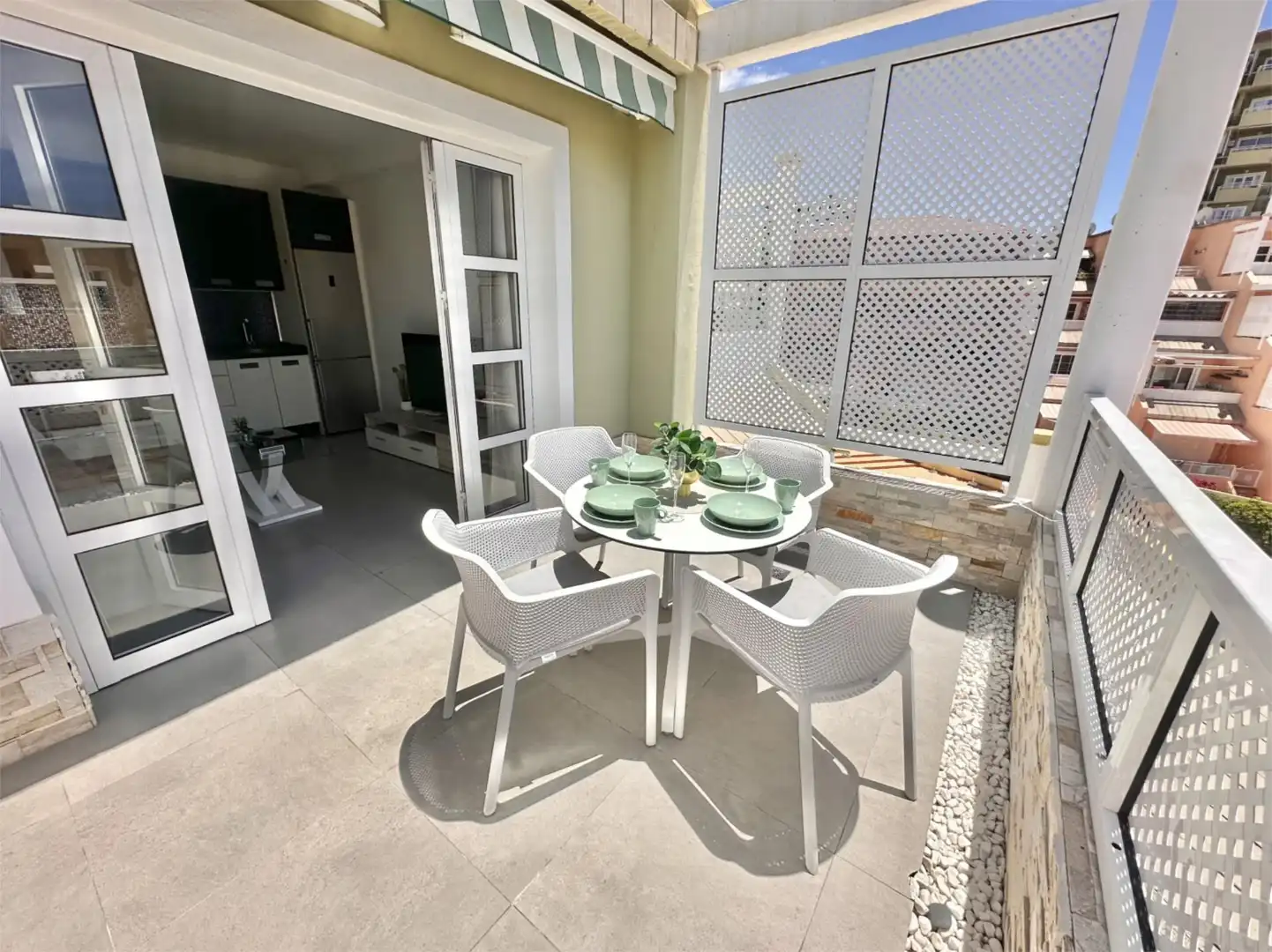 Wohnungen zum Verkauf in Calle Antonio Navarro, 5, Torviscas Bajo Terrasse von Wohnungen zum Verkauf in Adeje mit Klimaanlage, Terrasse und Schwimmbad