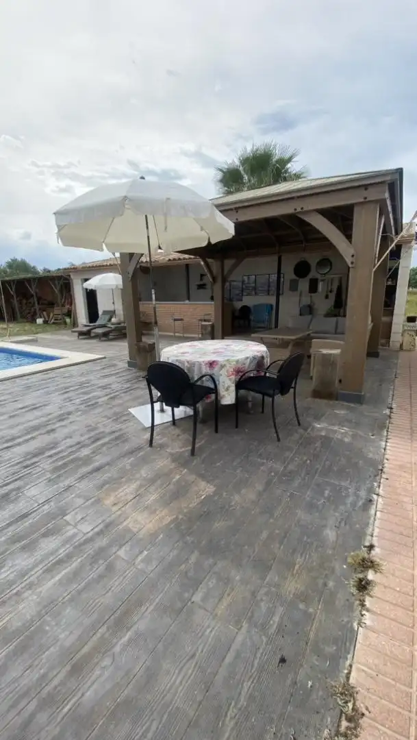 Terraza de Casa o chalet en venta en La Carlota con Aire acondicionado y Piscina