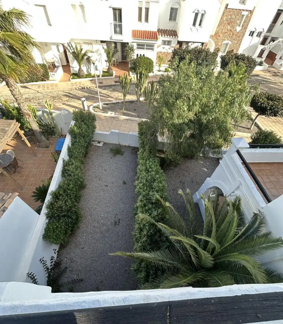 Piso de alquiler en Calle Diagonal, El Sabinar – Urbanizaciones – Las Marinas – Playa Serena Jardín de Piso de alquiler en Roquetas de Mar con Aire acondicionado, Calefacción y Jardín privado