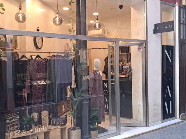 Local comercial en Alquiler en Calle Puente y Pellón, 26 en Alfalfa - Santa Cruz