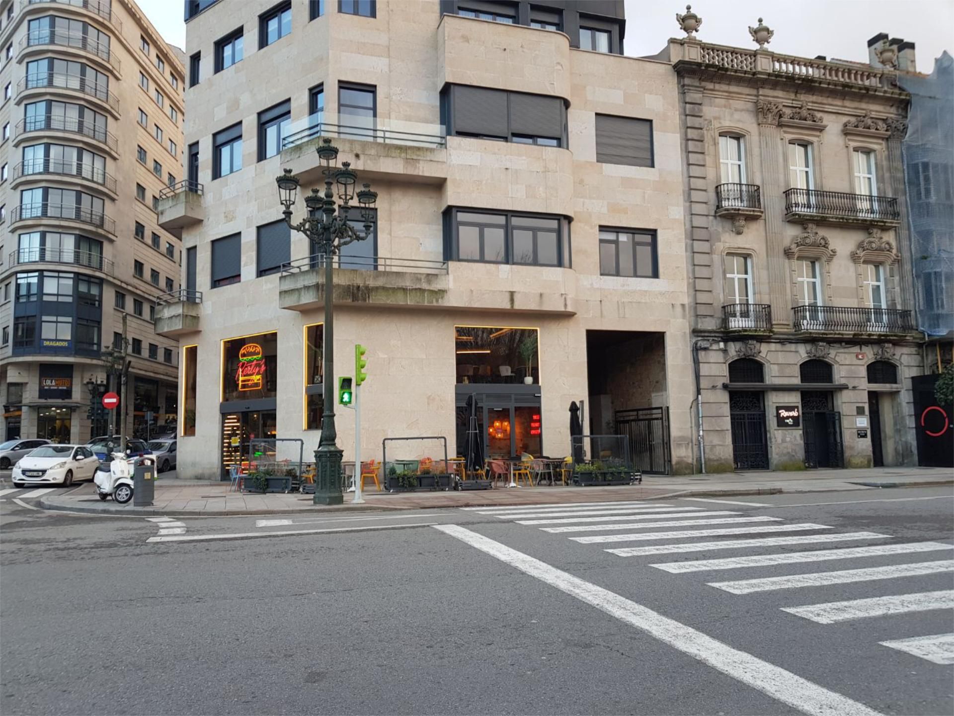 Exterior view of Box room to rent in Vigo 
