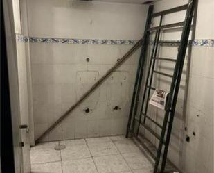 Bathroom of Box room to rent in Arganda del Rey