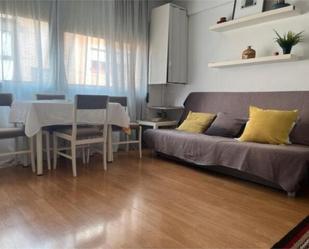 Sala d'estar de Apartament de lloguer en  Madrid Capital