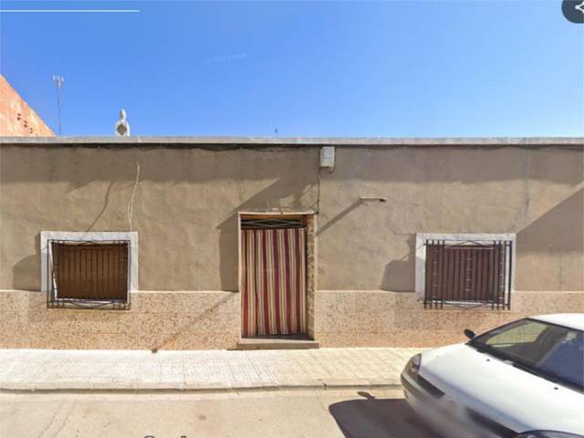 Piso en Venta en Calle Castillo del Tocón, 2 en Membrilla