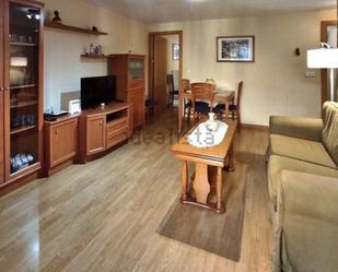 Living room of Flat for sale in  Madrid Capital  with Air Conditioner, Storage room and Furnished