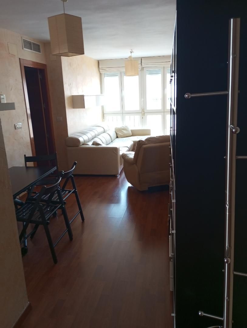 Living room of Flat for sale in  Granada Capital