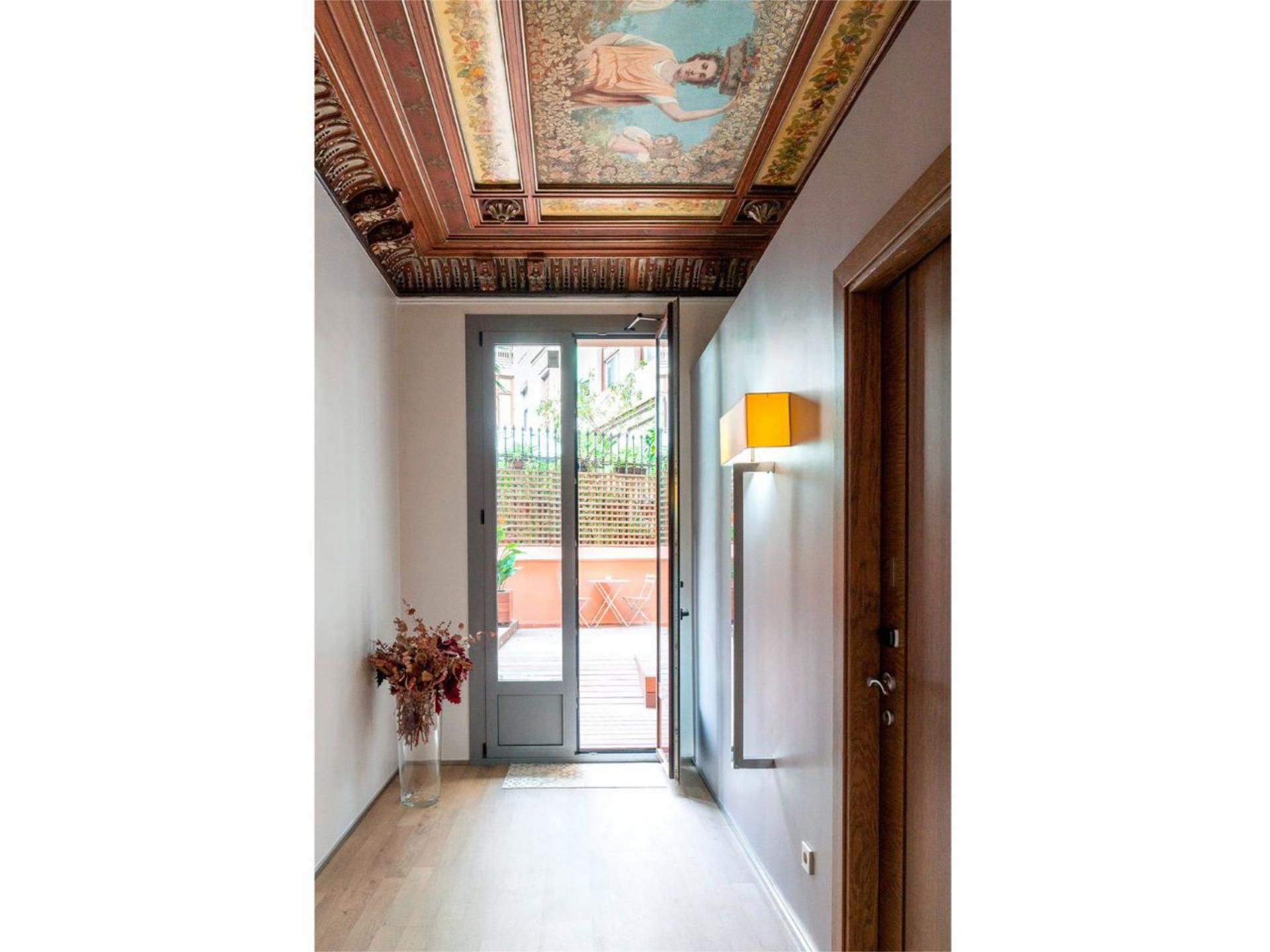 Local en venta en  Barcelona Capital con Aire acondicionado, Calefacción y Parquet