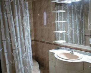 Bathroom of Flat to rent in San Juan de Aznalfarache  with Furnished