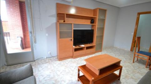 Photo 3 of Flat to rent in Calle Francisco Rizi, 1, Miralvalle - Av. Virgen del Puerto - La Data, Cáceres