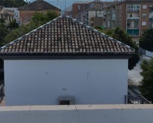 Exterior view of Flat to rent in  Granada Capital  with Air Conditioner, Terrace and Furnished