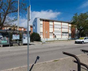 Vista exterior de Pis en venda en Sant Boi de Llobregat