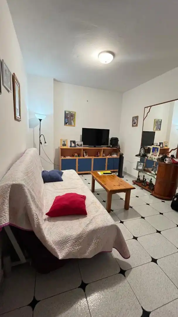 Casa adosada en venda a Avenida de Canarias, 150, Vecindario - El Doctoral - Cruce de Sardina Sala d'estar de Casa adosada en venda en Santa Lucía de Tirajana