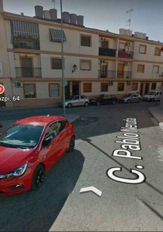 Piso en Venta en Calle Legazpi, 57 en Torredonjimeno