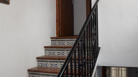 Foto 4 de Casa adosada en venda a Calle Benjamín Palencia, 39, Lezuza, Albacete