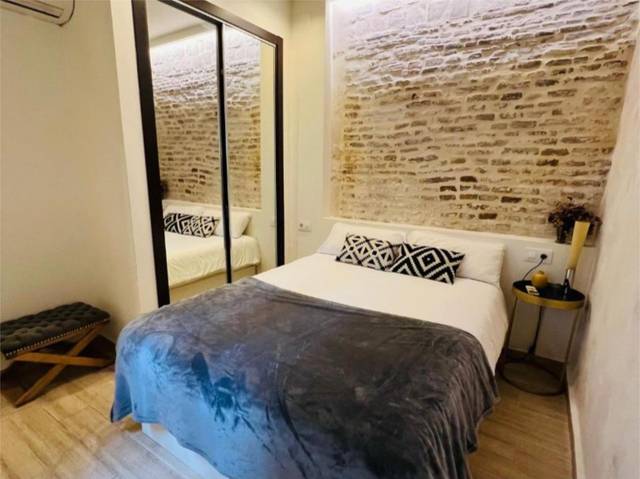 Piso en Venta en Calle Guadaíra, 6 en San Bernardo