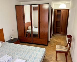 Bedroom of Flat to rent in A Coruña Capital   with Parquet flooring, Terrace and Furnished