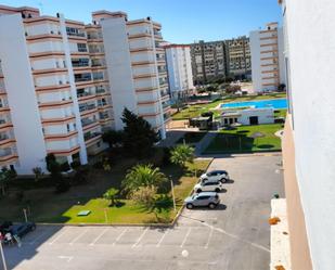 Vista exterior de Pis de lloguer en El Puerto de Santa María amb Piscina, Moblat i Aparcament comunitari