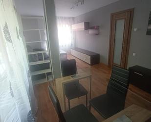 Dormitori de Pis de lloguer en Valladolid Capital amb Calefacció, Parquet i Moblat