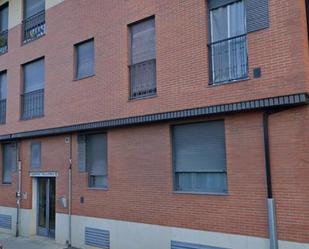 Vista exterior de Apartament en venda en Ponferrada amb Calefacció, Terrassa i Traster