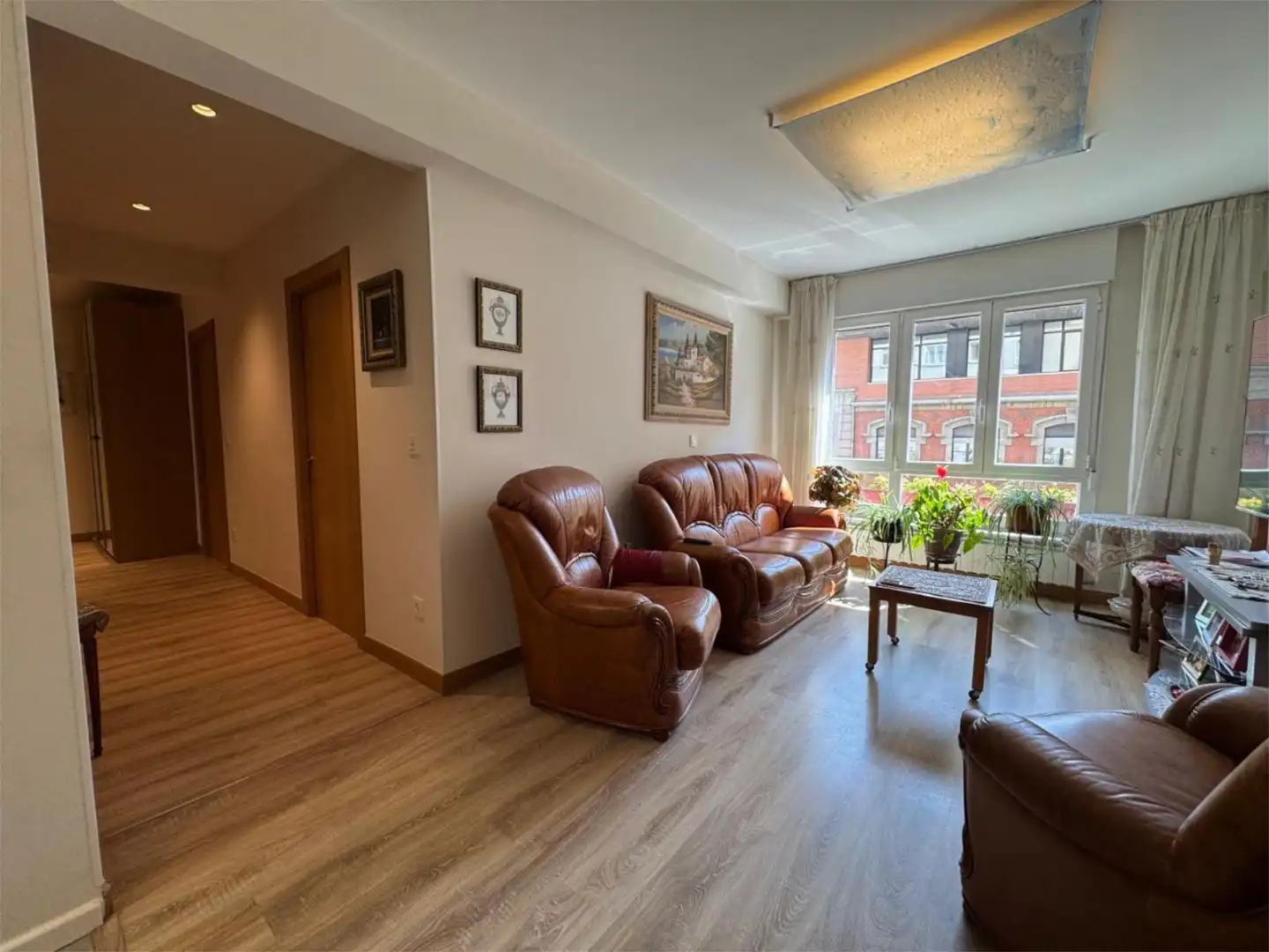 Flat for sale in Ramiro de Maeztu Kalea, 17, Lovaina Living room of Flat for sale in Vitoria - Gasteiz