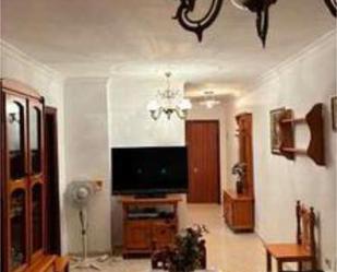 Living room of Flat for sale in  Sevilla Capital  with Heating, Terrace and Storage room
