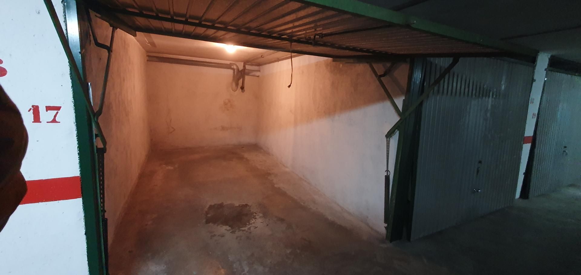 Garage to rent in Benavente