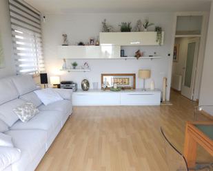 Living room of Flat for sale in L'Hospitalet de Llobregat  with Air Conditioner and Balcony