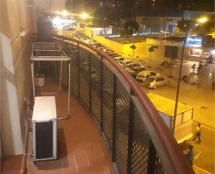 Vista exterior de Pis de lloguer en Montequinto amb Calefacció i Moblat