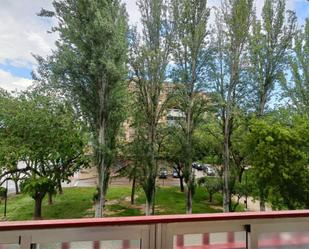 Exterior view of Flat for sale in  Zaragoza Capital  with Air Conditioner, Storage room and Furnished