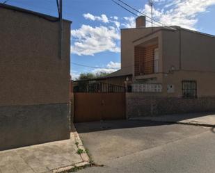 Exterior view of Single-family semi-detached for sale in Crevillent  with Terrace, Storage room and Furnished