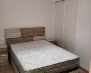 Dormitori de Casa o xalet de lloguer en Ourense Capital  amb Calefacció i Moblat