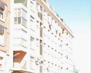 Vista exterior de Pis de lloguer en Talavera de la Reina amb Calefacció, Terrassa i Moblat