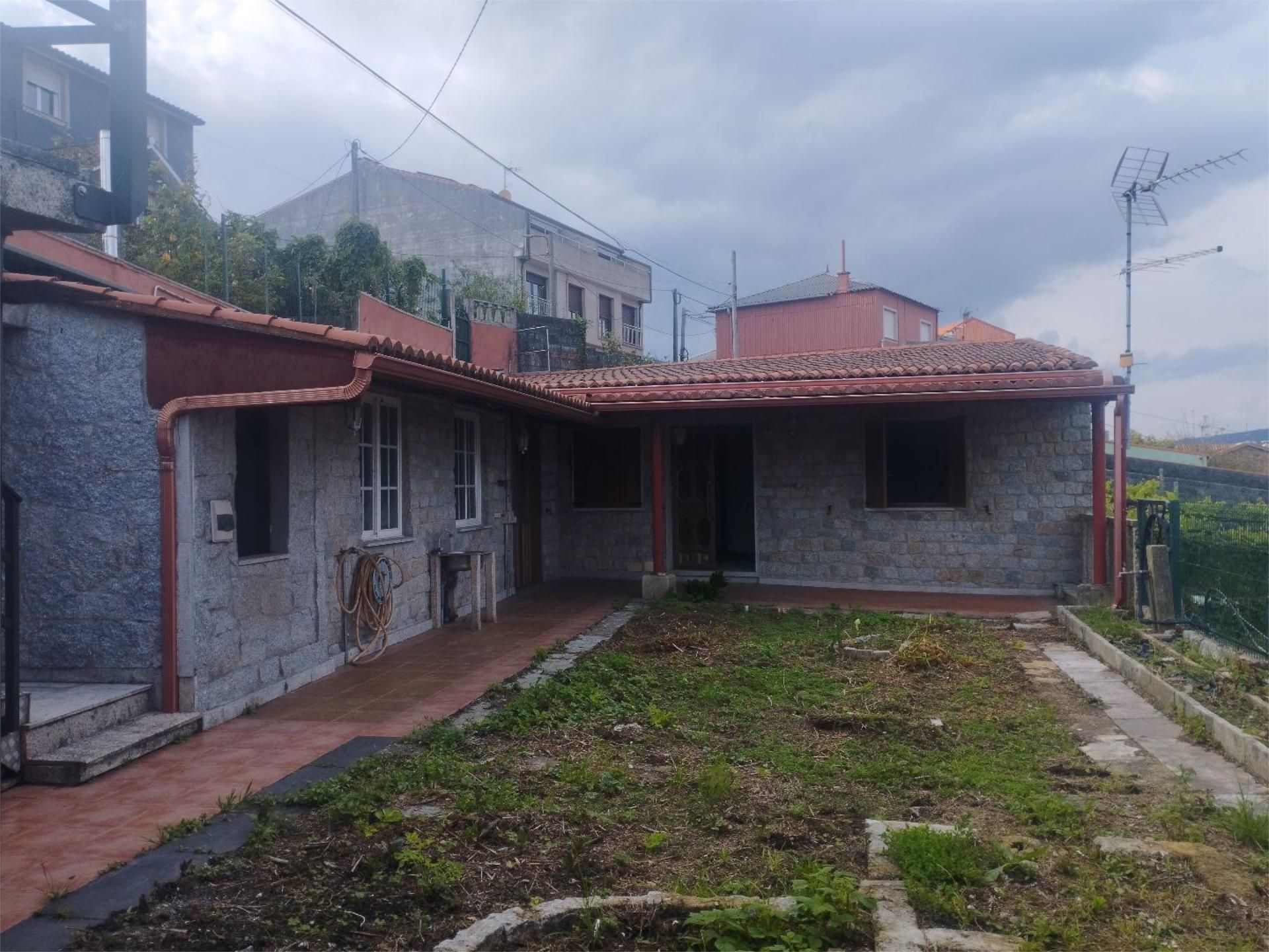 Exterior view of House or chalet for sale in Boiro