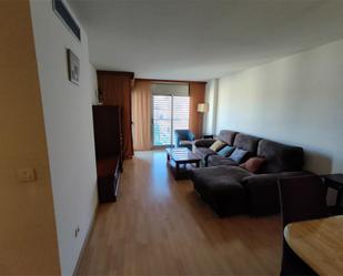 Living room of Duplex to rent in Vilafranca del Penedès  with Air Conditioner, Heating and Parquet flooring