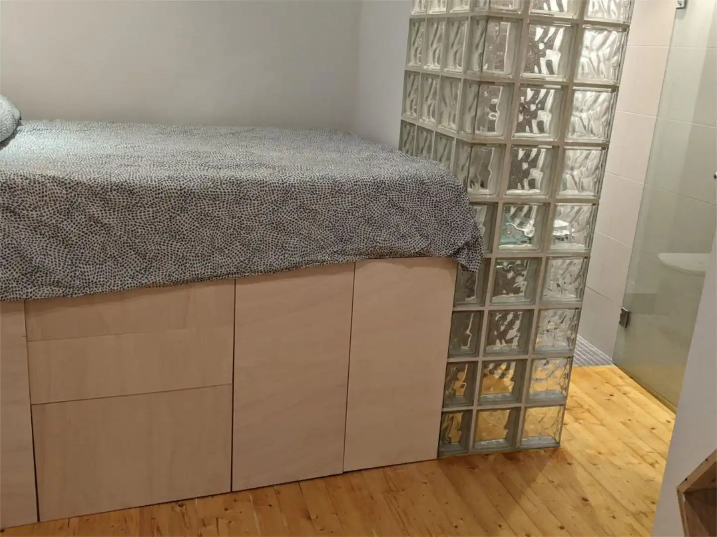 Habitació a Carrer de la Blanqueria, 11, Sant Pere, Sta. Caterina i la Ribera Dormitori de Apartament per a compartir en Barcelona amb Aire condicionat, Calefacció i Moblat