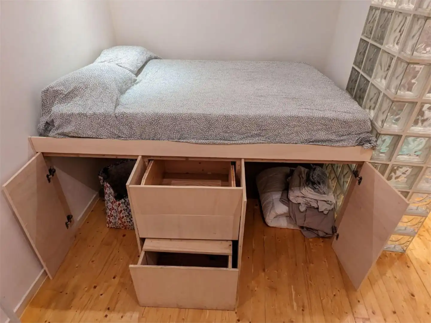 Habitació a Carrer de la Blanqueria, 11, Sant Pere, Sta. Caterina i la Ribera Dormitori de Apartament per a compartir en Barcelona amb Aire condicionat, Calefacció i Moblat