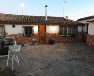 Exterior view of House or chalet for sale in Linares