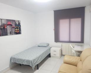 Flat to share in Carrer de Ramón y Cajal, 100, Cementiri Vell