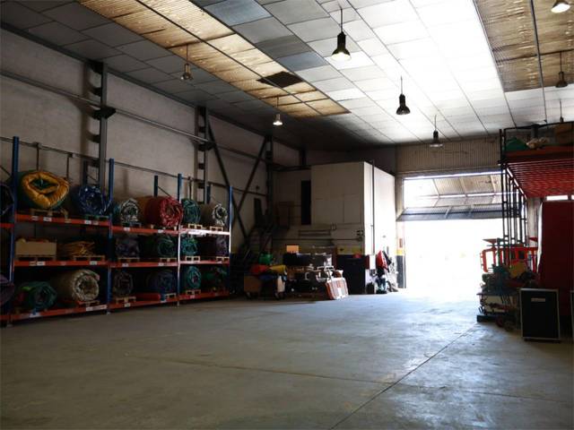 Nave industrial en Venta en Calle Cañada Real, 21 en Aizoáin