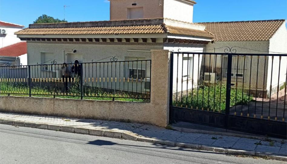 Casa o xalet en venda a Calle 8, 4, Playa Flamenca, Alicante - imatge 1 Foto 1 de Casa o xalet en venda a Calle 8, 4, Playa Flamenca, Alicante