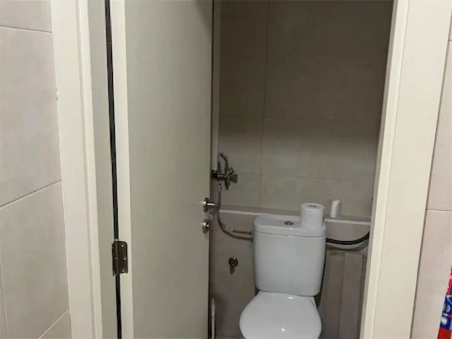 Oficina de lloguer a Baixada Font de la Teula, 20, Vilassar de Dalt Bany de Oficina de lloguer en Vilassar de Dalt