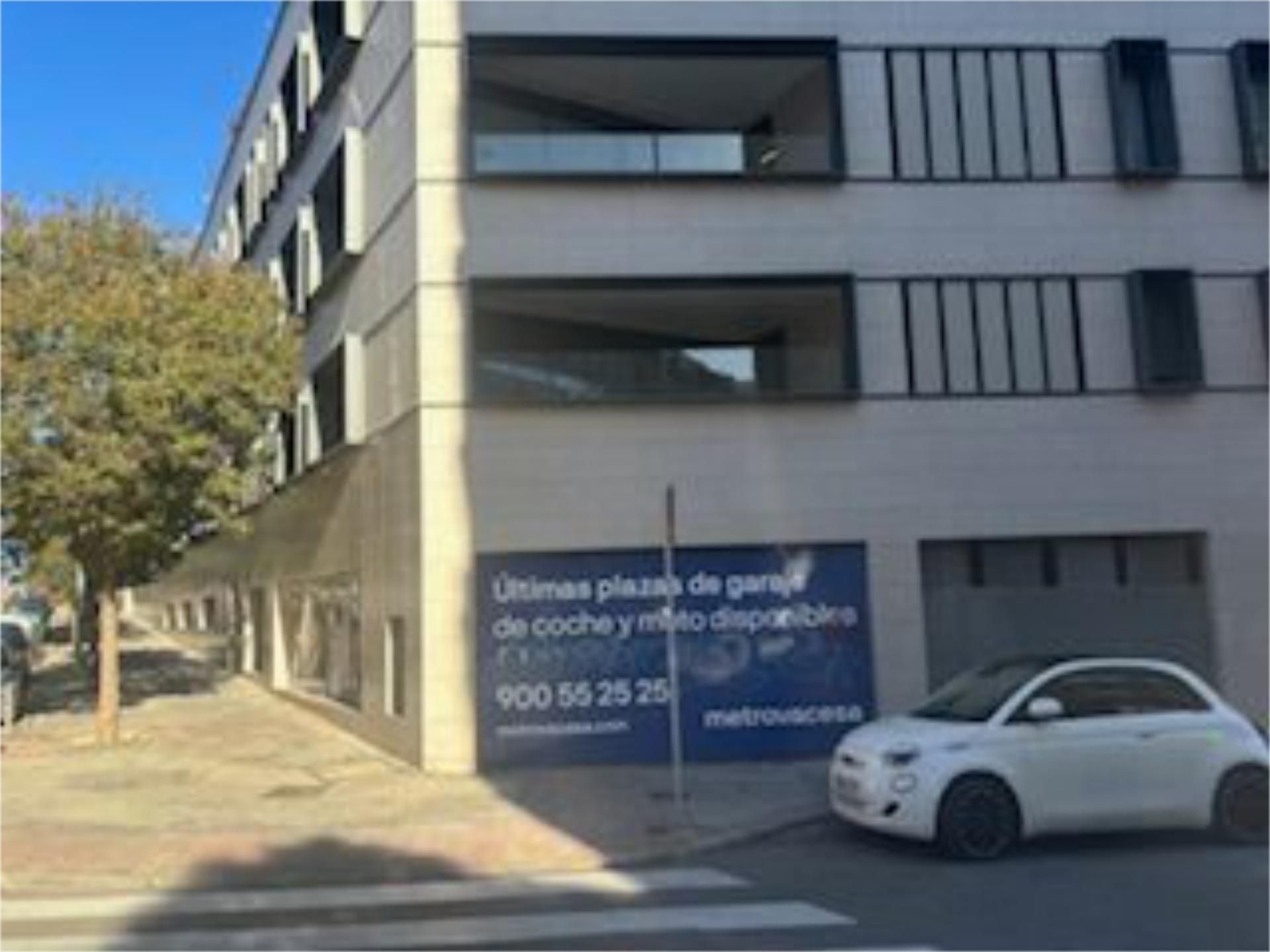 Exterior view of Premises to rent in  Madrid Capital