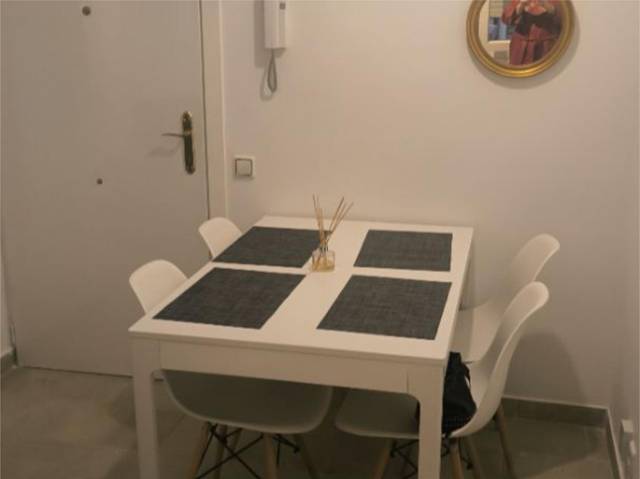 Piso en Venta en Calle de Santa María, 6 en Cortes - Huertas