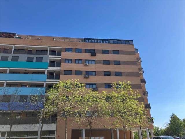 Garaje en Alquiler en Calle Fernando I, 8 en Espartales