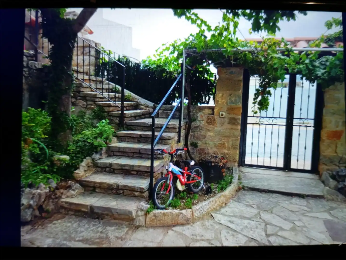 Vista exterior de Casa o xalet en venda en Albocàsser amb Calefacció, Jardí privat i Terrassa