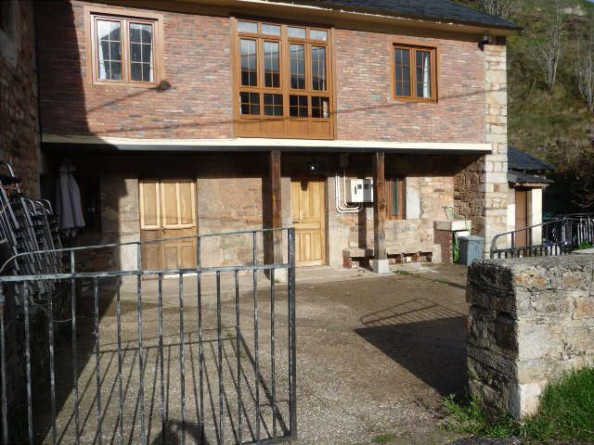 Exterior view of House or chalet to rent in San Emiliano  with Heating, Private garden and Parquet flooring